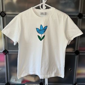Adidas Originals Flower Graphic Tee in White Women’s XL